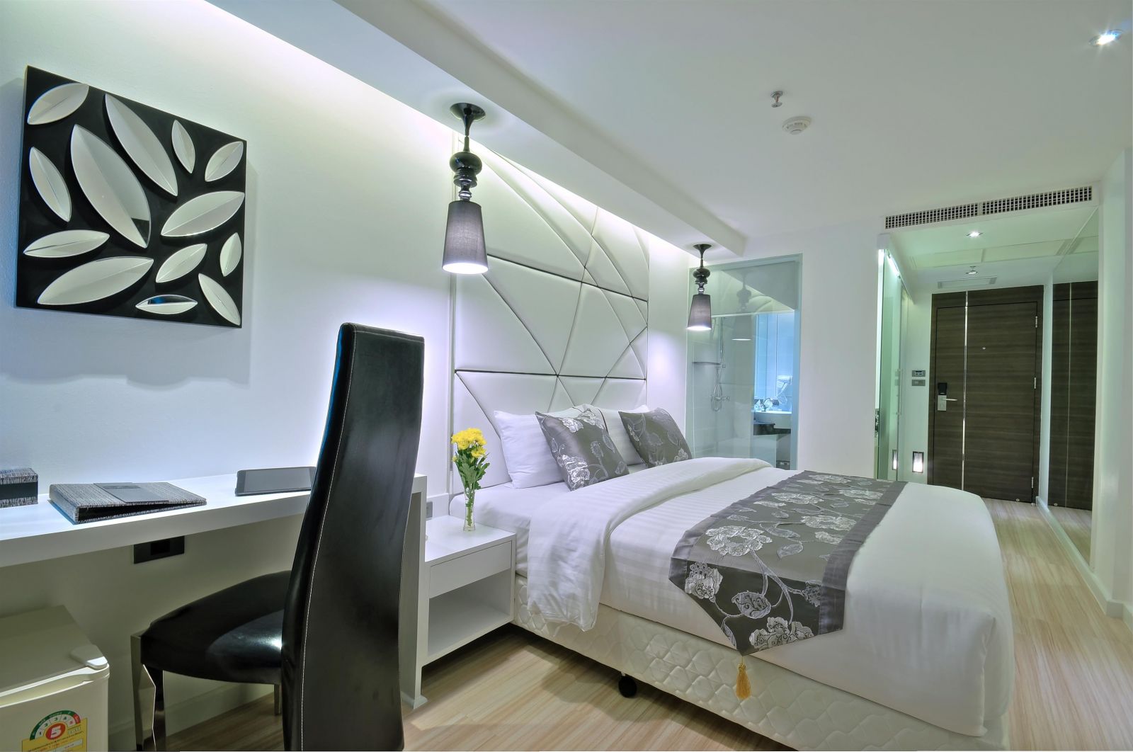 Sukhumvit Suites