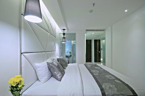 Sukhumvit Suites Bangkok - Superior room with water heater