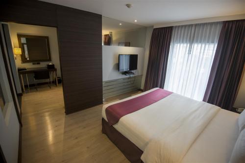 Sukhumvit Suites Bangkok - All non-smoking suite rooms